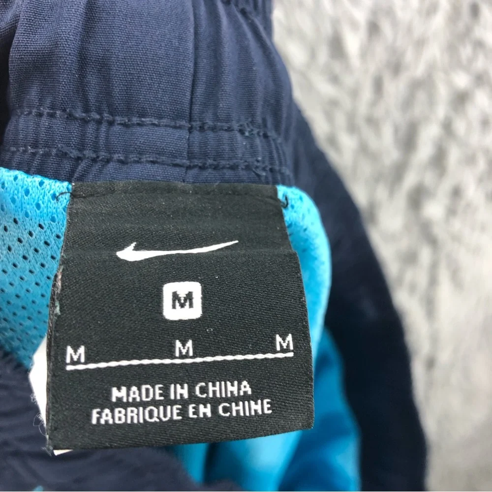 Nike men’s medium